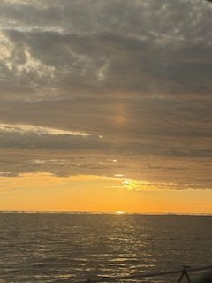 Sun reflecting off the ice- albedo effect