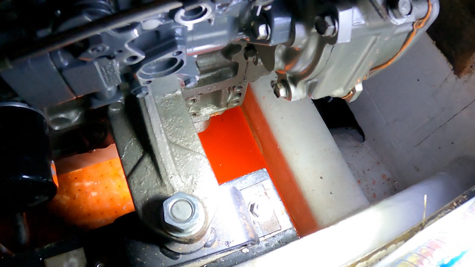 Engine with Antifreeze under it, problems
