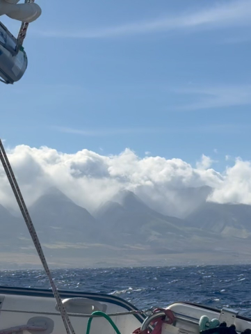 Ripping along from Maui to Oahu!