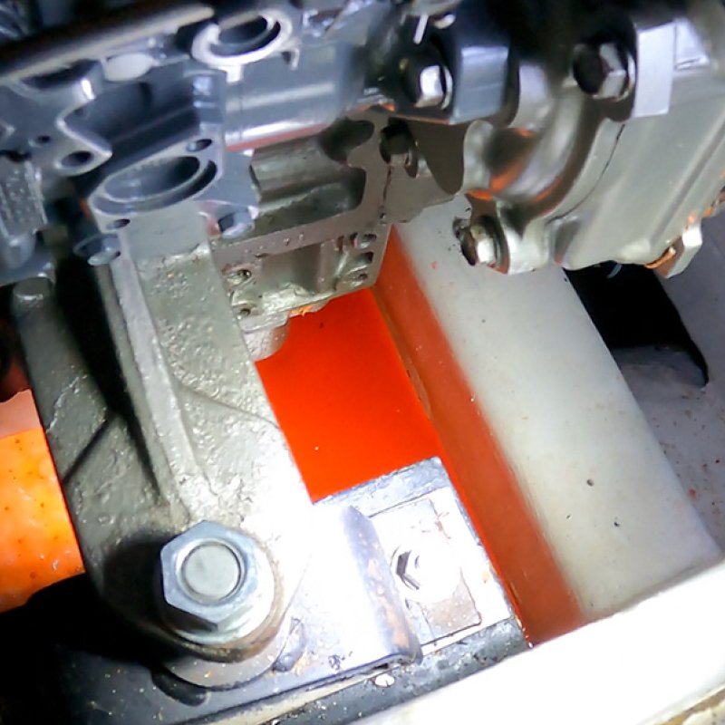 Engine with Antifreeze under it, problems