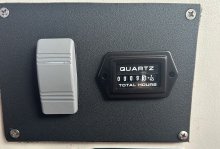 switch hour meter